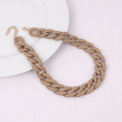 FishSheep Fashion Colorful Acrylic Matte Chain Choker Necklace for Women Statement Resin Wide Chain Collar Neck Jewelry