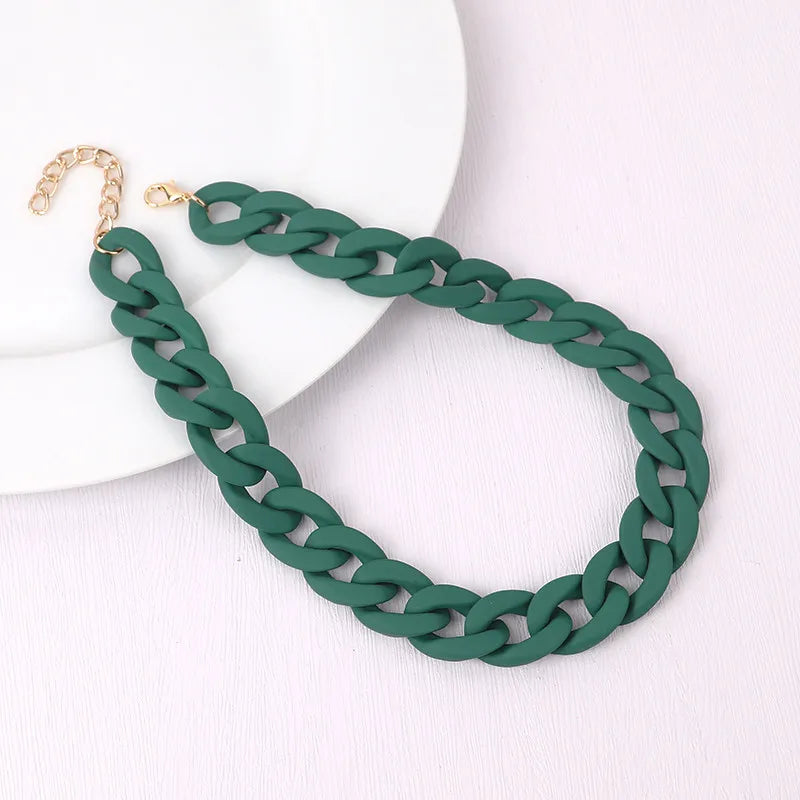 FishSheep Fashion Colorful Acrylic Matte Chain Choker Necklace for Women Statement Resin Wide Chain Collar Neck Jewelry
