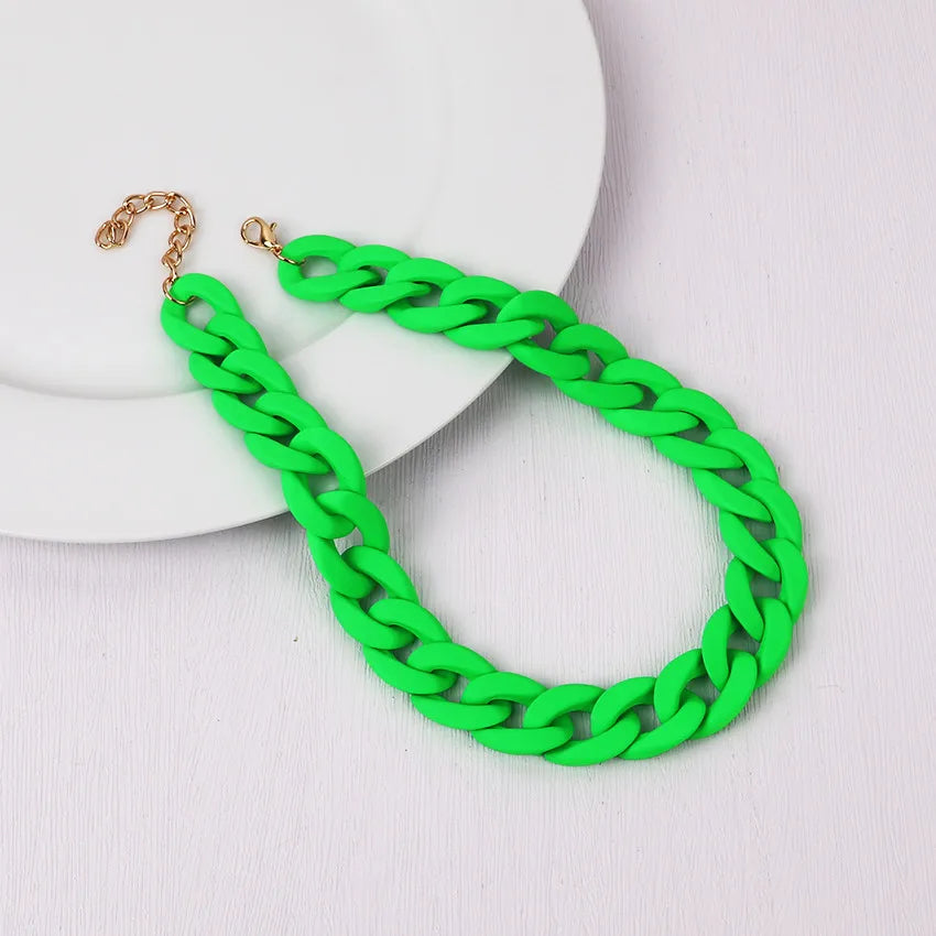 FishSheep Fashion Colorful Acrylic Matte Chain Choker Necklace for Women Statement Resin Wide Chain Collar Neck Jewelry